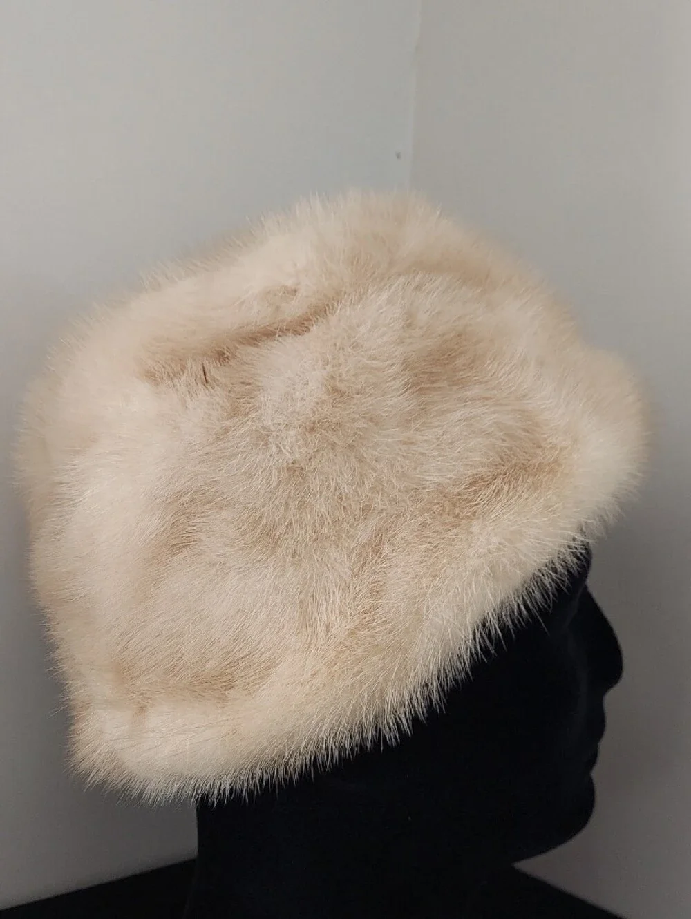 Pollacks Mink Fur Hat